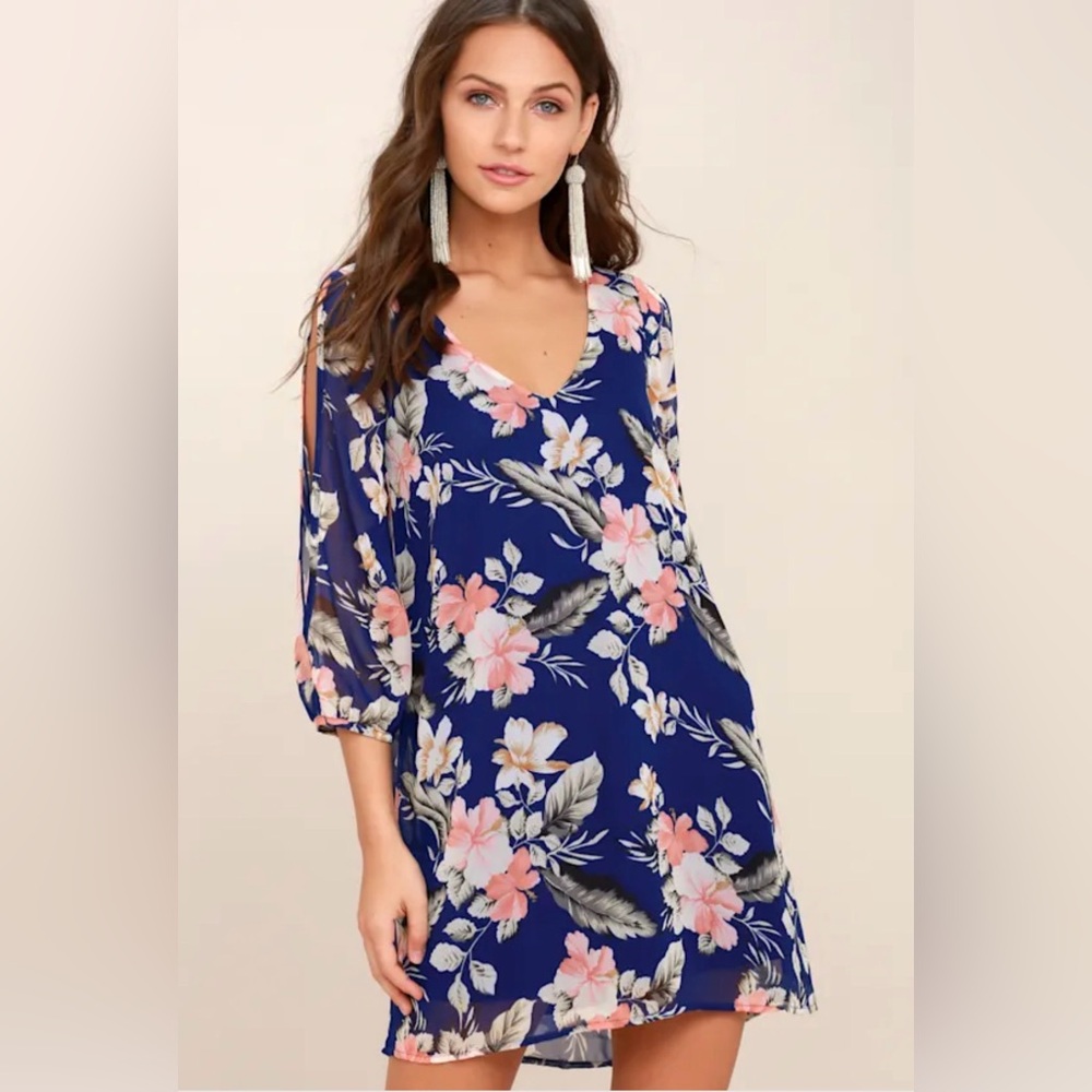 Lulu's Blue Floral V-Neck Long Sleeve Dress